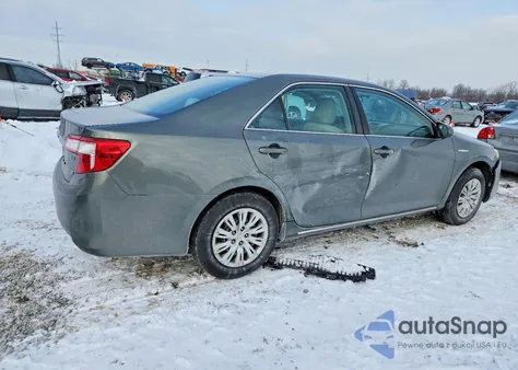 2012 Toyota Camry Hybrid from USA, damaged, VIN 4T1BD1FK1CU042178